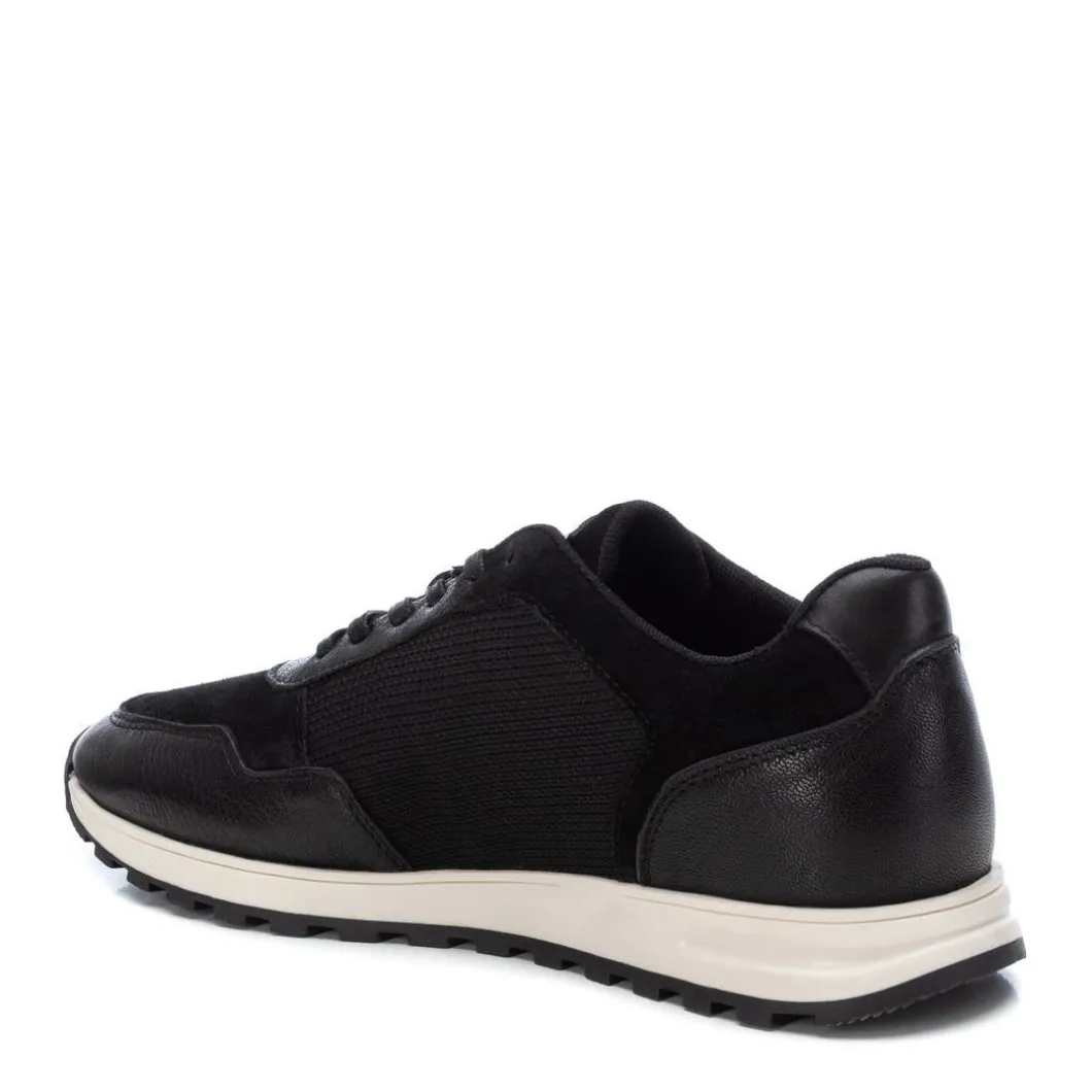 Zapatilla De Hombre Carmela 16103903