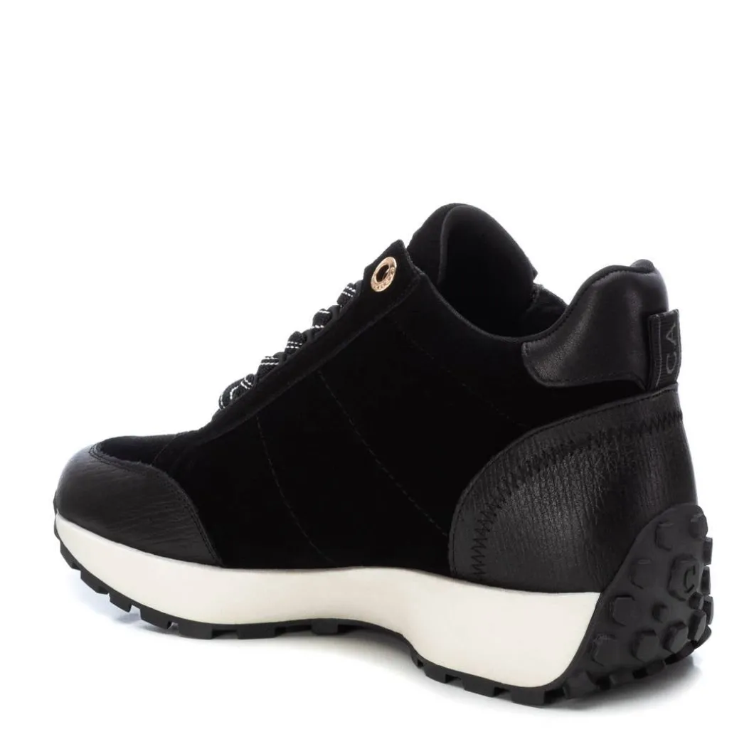 Zapatilla De Mujer Carmela 16088103