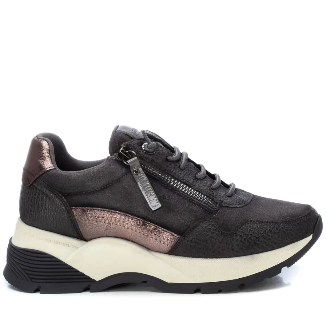 Zapatilla De Mujer Carmela 16105903