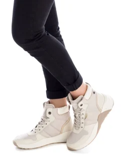 Zapatilla De Mujer Carmela 16028401