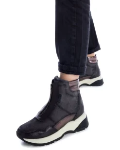 Zapatilla De Mujer Carmela 16118201