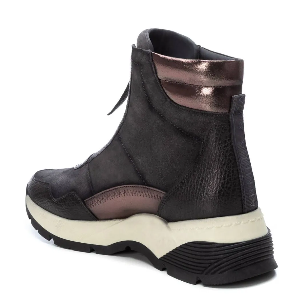 Zapatilla De Mujer Carmela 16118201