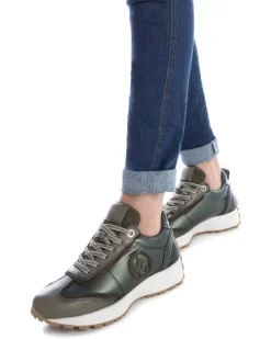 Zapatilla De Mujer Carmela 16111701