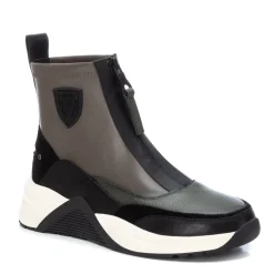 Zapatilla De Mujer Carmela 16018004