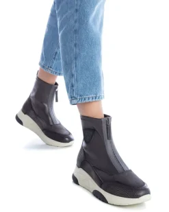Zapatilla De Mujer Carmela 16098605