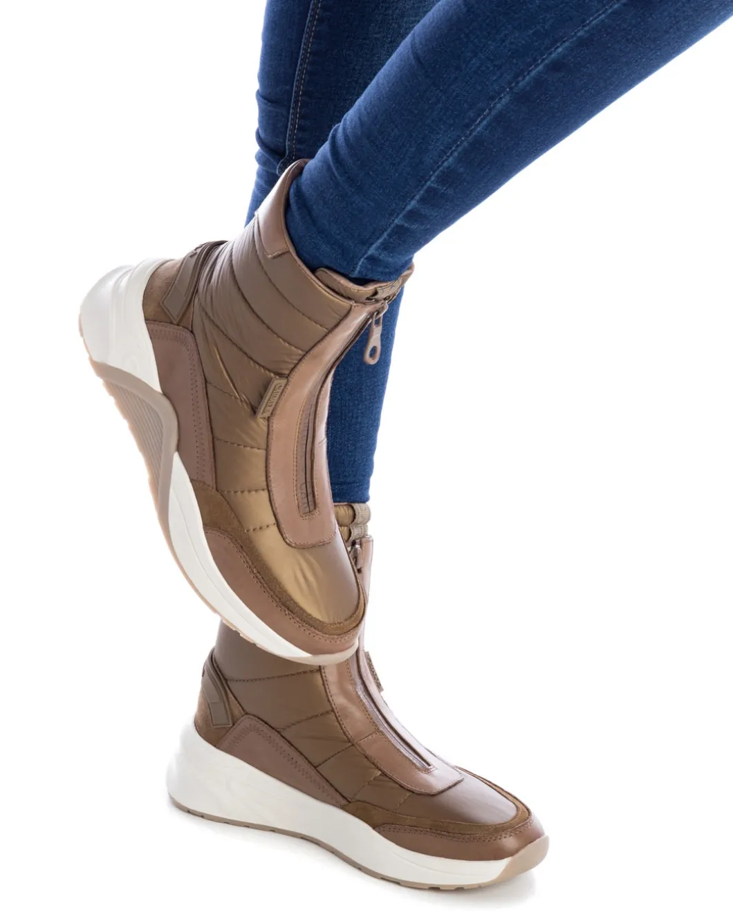 Zapatilla De Mujer Carmela 16036302