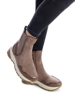 Zapatilla De Mujer Carmela 16117003