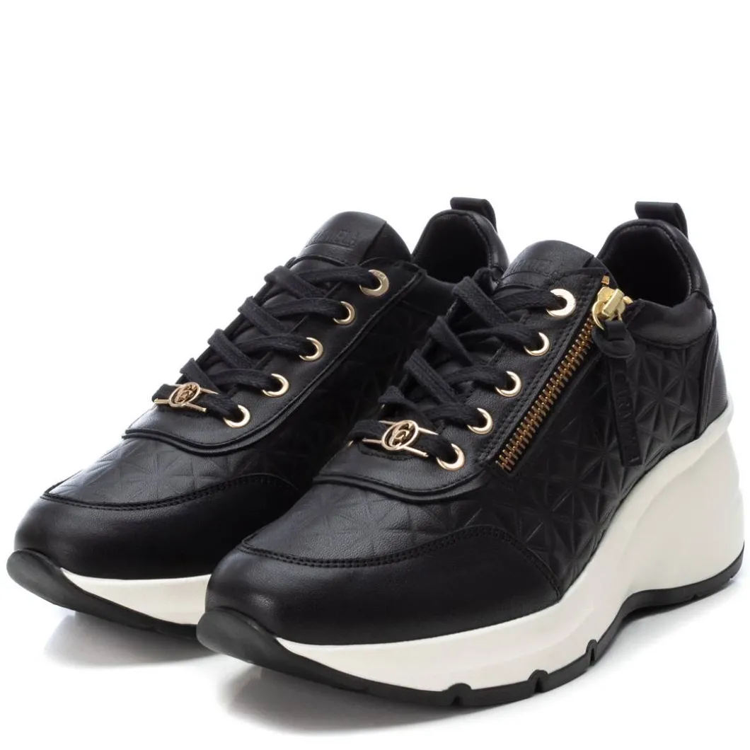 Zapatilla De Mujer Carmela 16119901