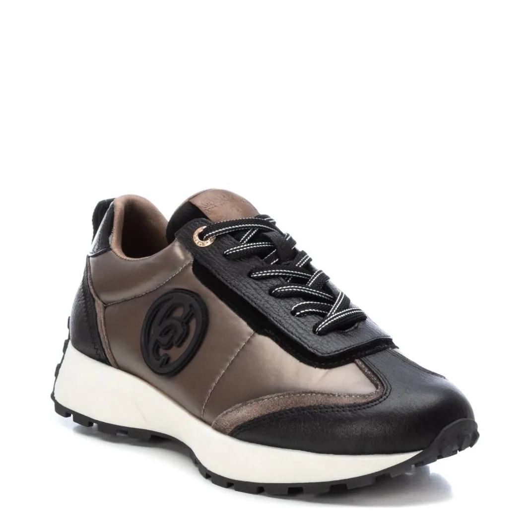 Zapatilla De Mujer Carmela 16111702