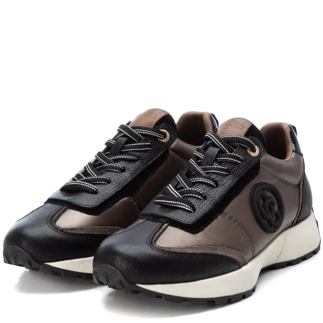Zapatilla De Mujer Carmela 16111702