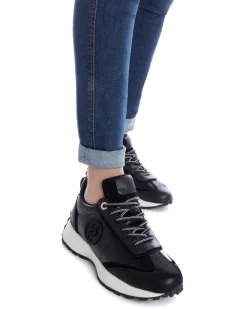 Zapatilla De Mujer Carmela 16111703
