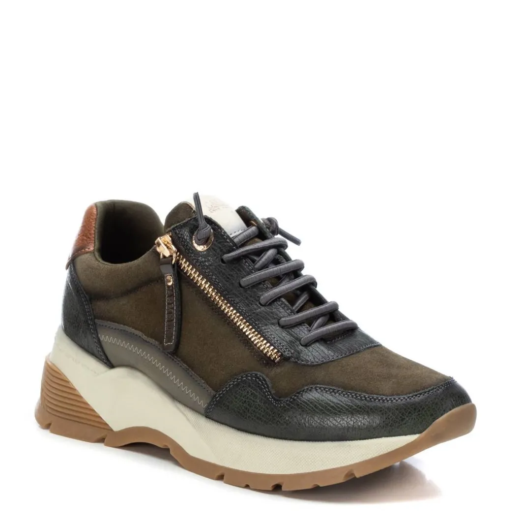 Zapatilla De Mujer Carmela 16105901