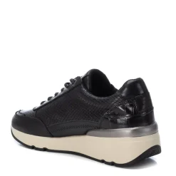 Zapatilla De Mujer Carmela 16112803