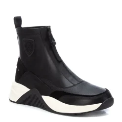 Zapatilla De Mujer Carmela 16018001