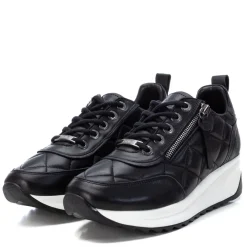Zapatilla De Mujer Carmela 06818301