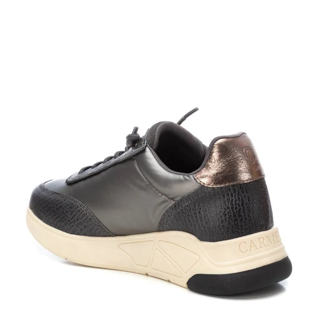 Zapatilla De Mujer Carmela 16105801