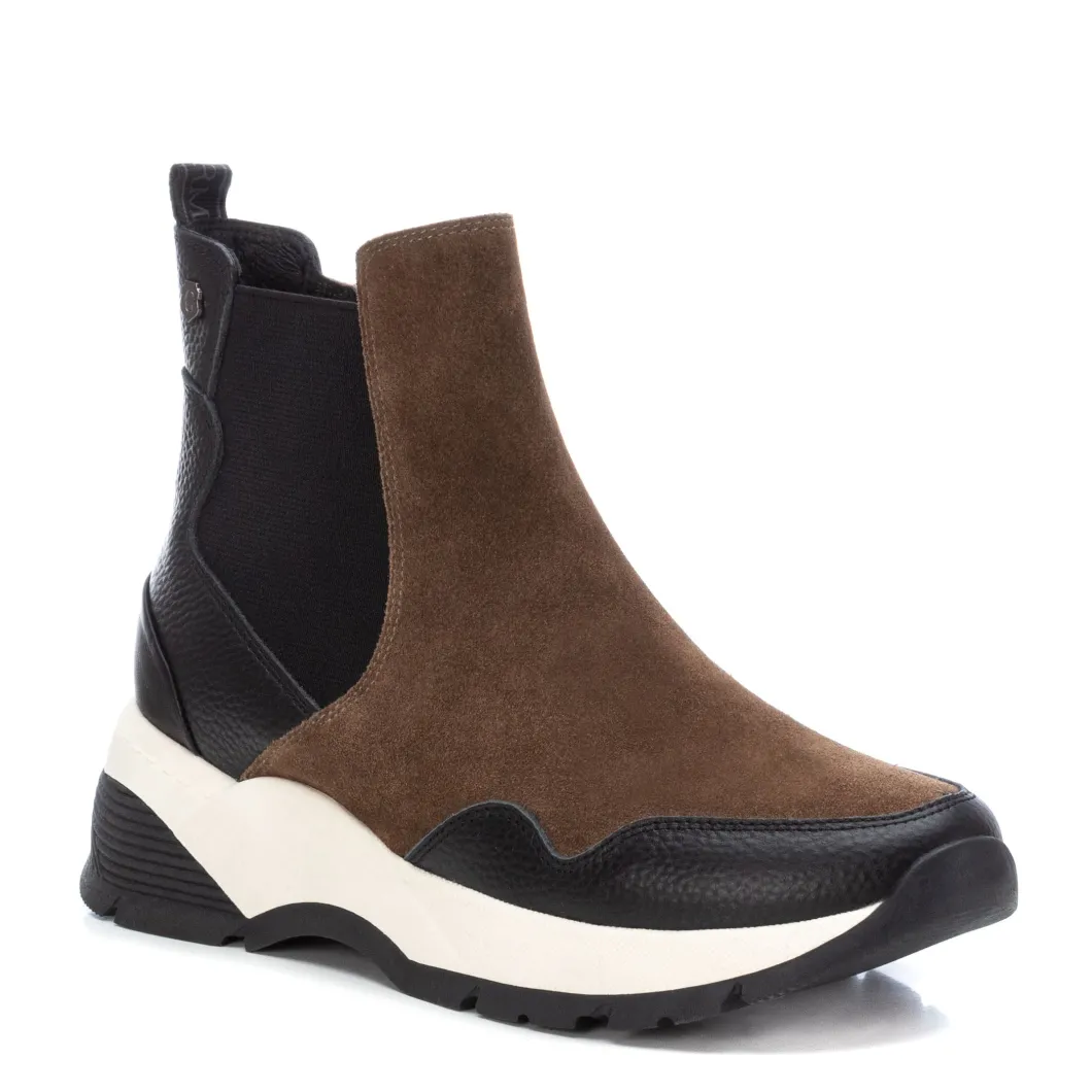 Zapatilla De Mujer Carmela 16016202