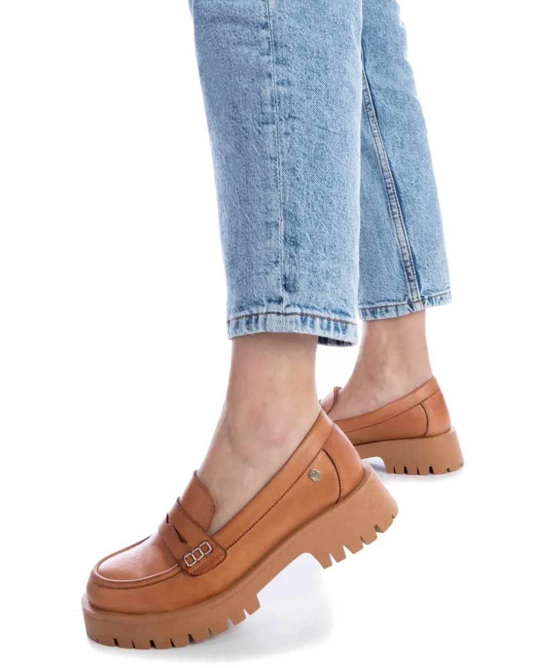 Zapato De Mujer Carmela 16099102