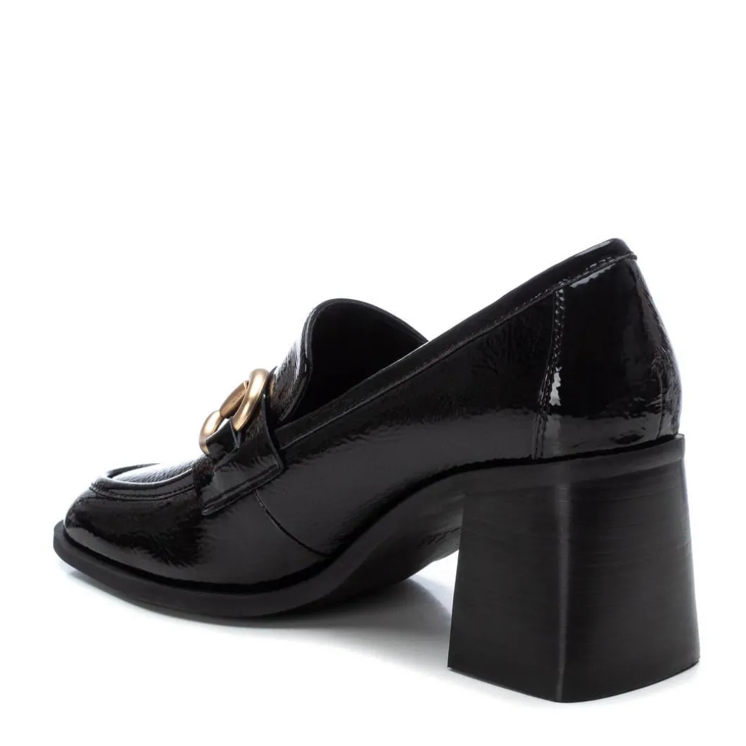 Zapato De Mujer Carmela 16115701