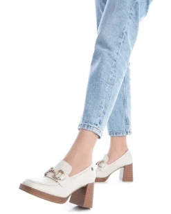 Zapato De Mujer Carmela 16123503