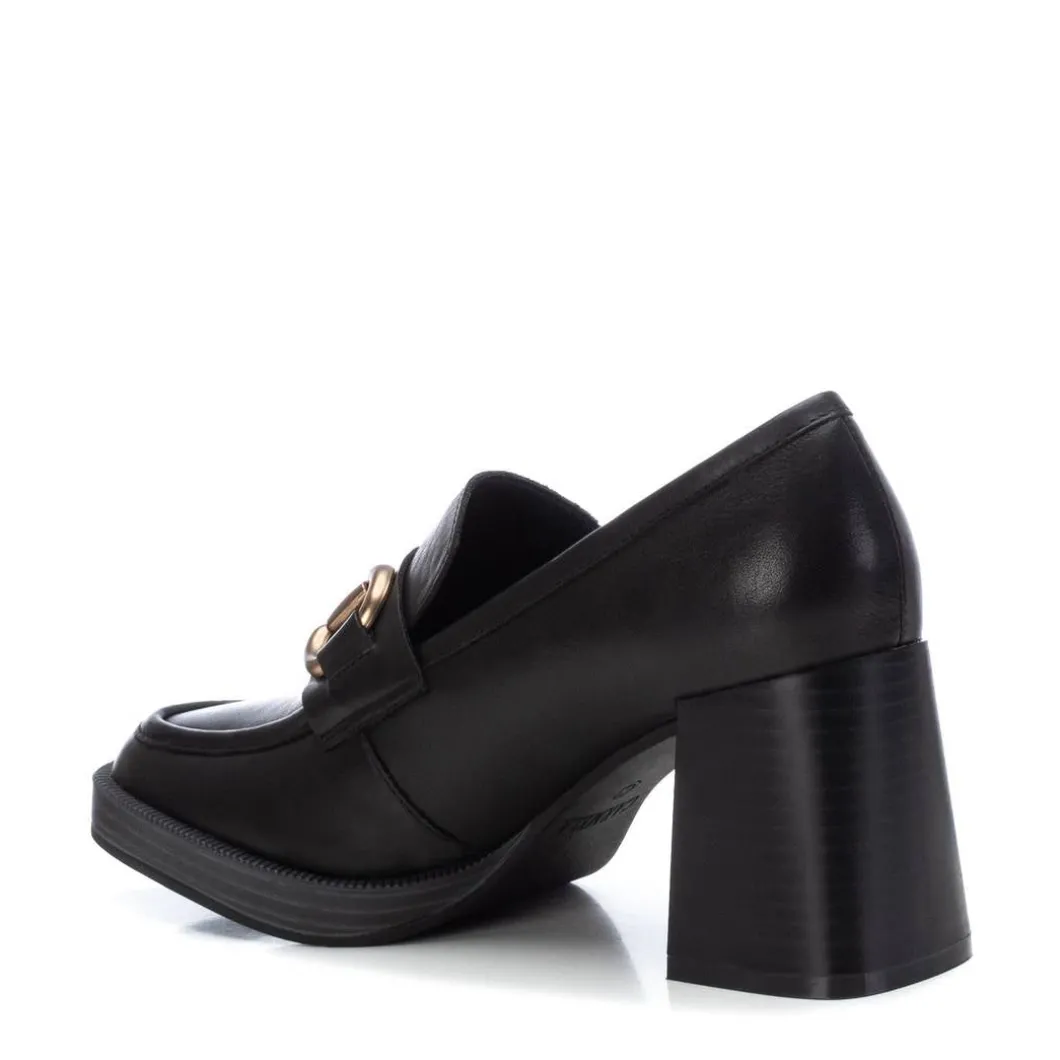 Zapato De Mujer Carmela 16123502