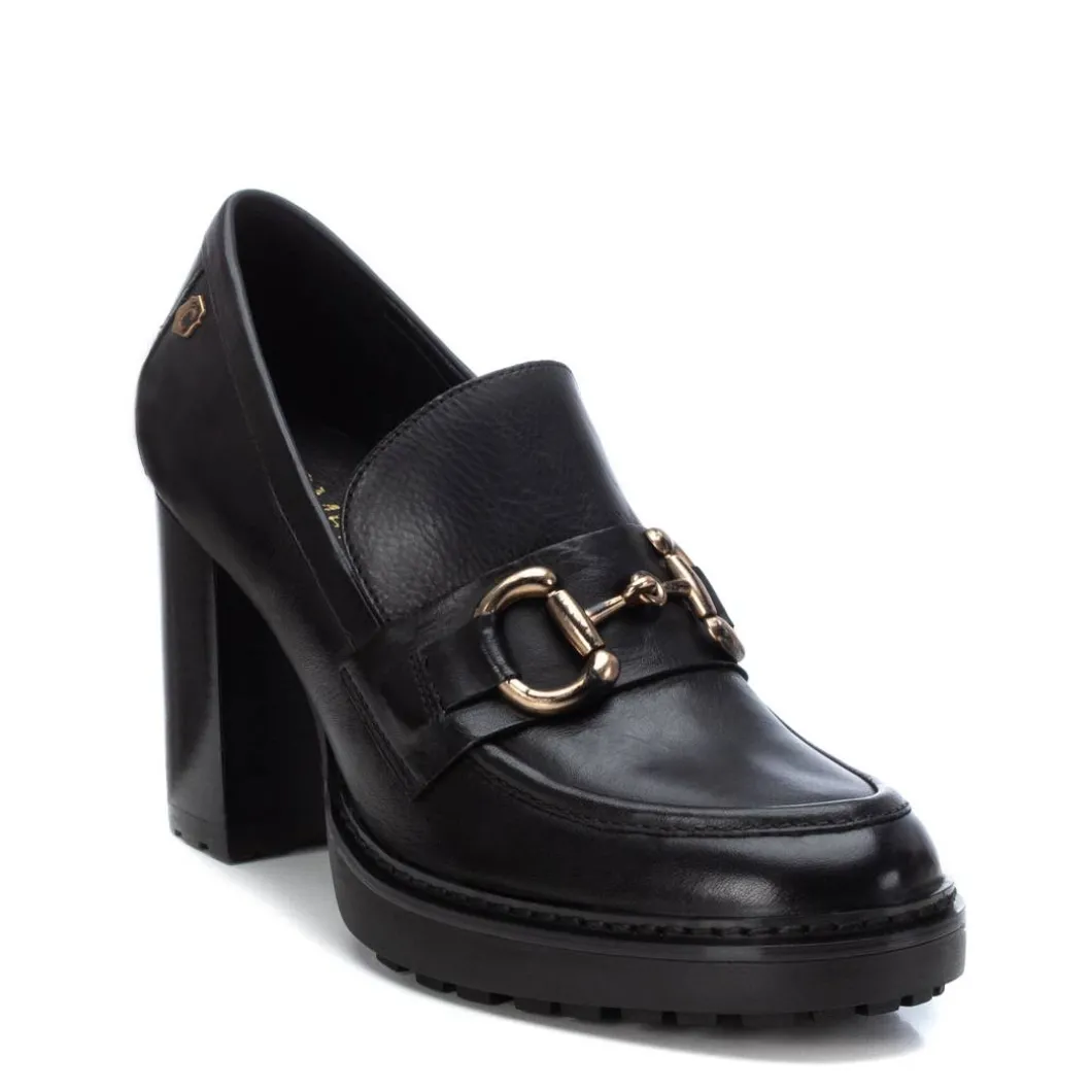 Zapato De Mujer Carmela 16113401