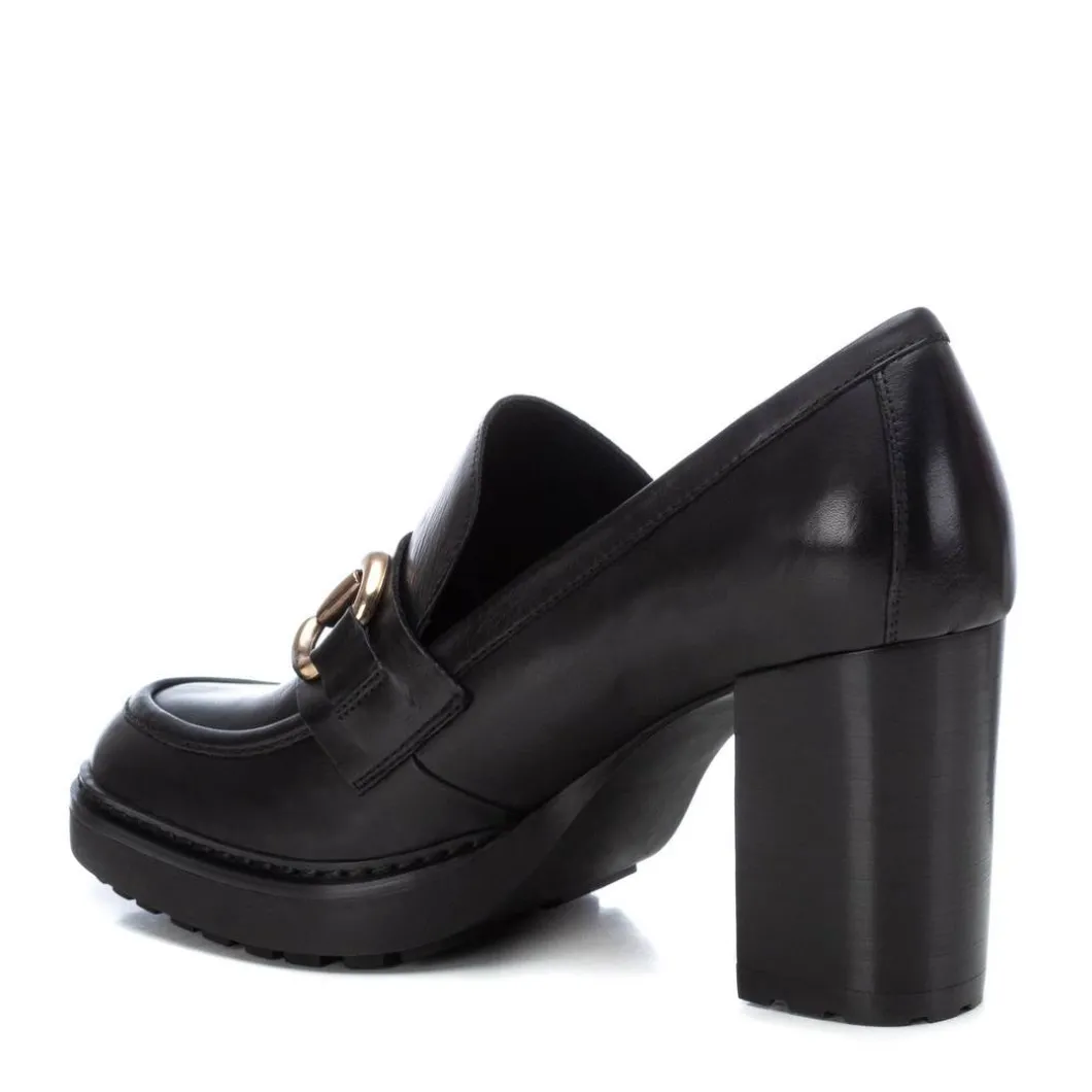 Zapato De Mujer Carmela 16113401
