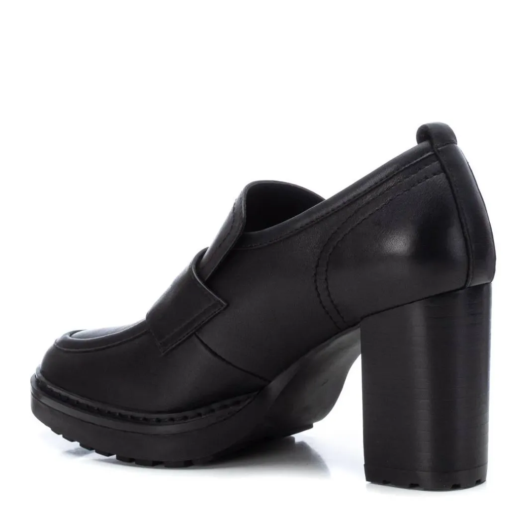 Zapato De Mujer Carmela 16098301